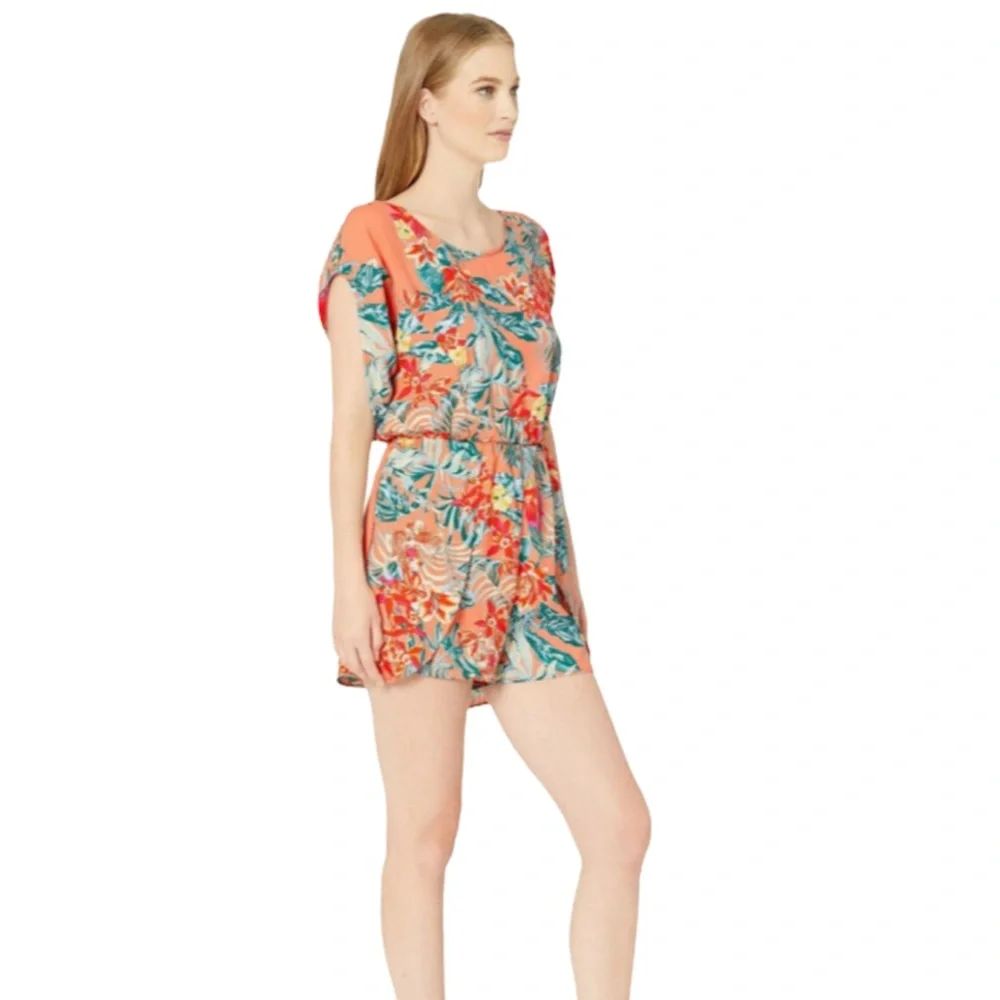 BCBGMaxAzria Flutter Sleeve Woven Romper, Size M - Picture 3 of 8